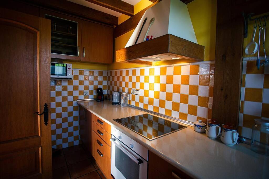 Casa Independiente Con Chimena, Jardin Y Barbacoa Santander Bagian luar foto
